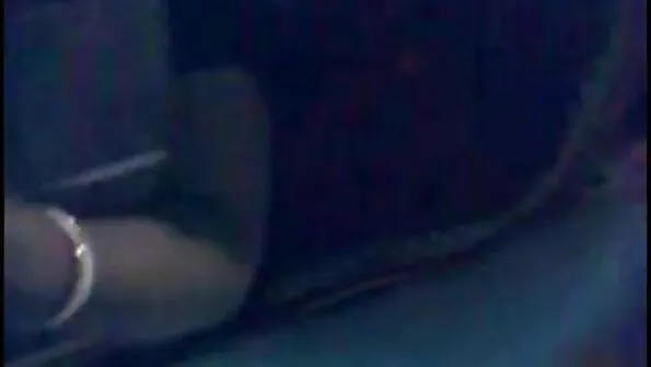 Skinny homo dă gura sex cu fete blonde