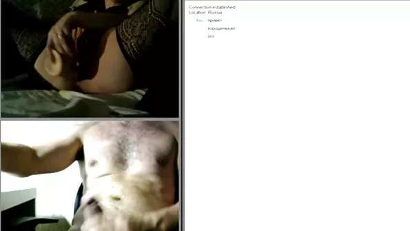 Staci și Veronica blonde flocoase în acțiune lesbiene