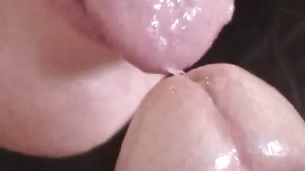 Tinere filme porno cu fete blonde Sexy babes dracu tip fierbinte în trei