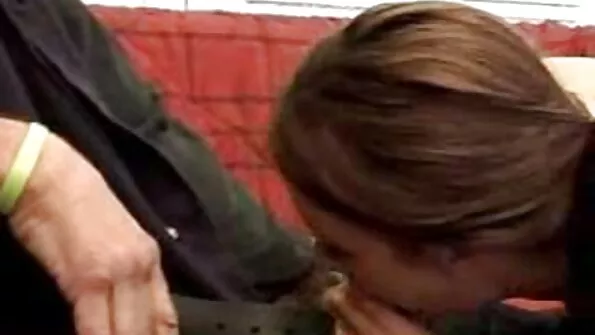 Pulverizare manuală uimitoare! filme porno blonde hd