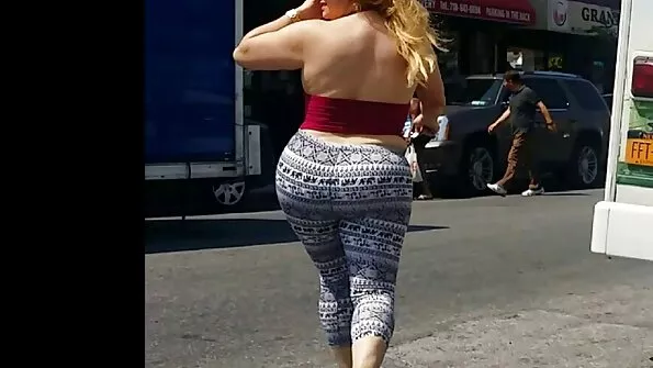 Tatuat femei blonde goale blonda se fute