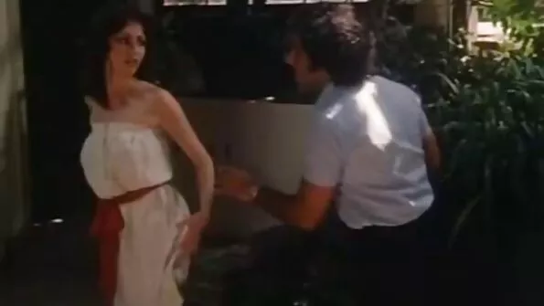 Solo filme porno cu blonde mici roșcată folosește vibe de pasarica ei