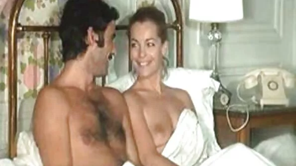 Sensual Jane filme xxx cu blonde mature Grădină