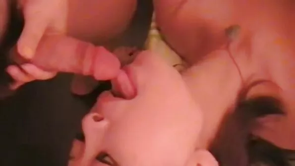 Subțire cutie umplute cu mega floare porno gratis cu blonde