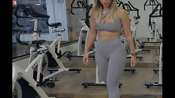 Sorority filme porno cu blonde sexi Rush Week: probleme de angajament