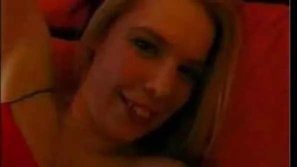 Squat pe fete blonde care se fut partea de sus