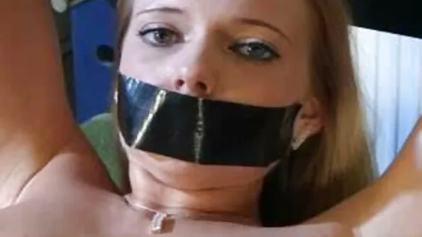 Teen lins din pokemon porno cu blonde si negri